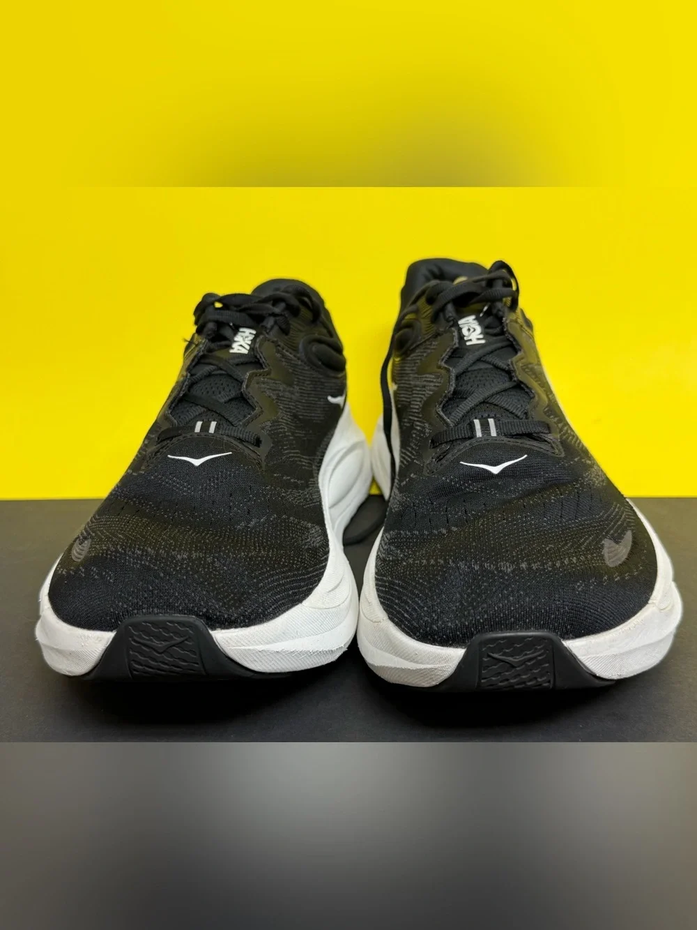 Hoka One One Gaviota 6 Wide Sneakers Men's SZ 12.5 2E Black White Barely Worn